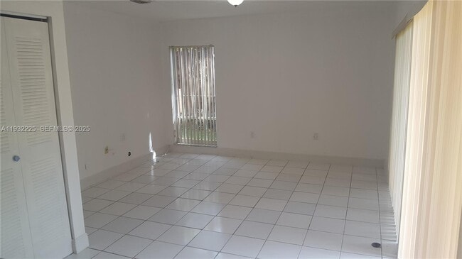 Building Photo - 11860 SW 92nd Ln