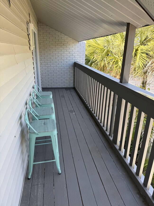 Building Photo - 3839 Sandstone Ct