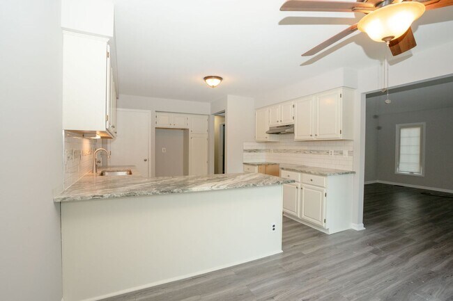 Building Photo - Got to see!  Two bedroom brick ranch style...