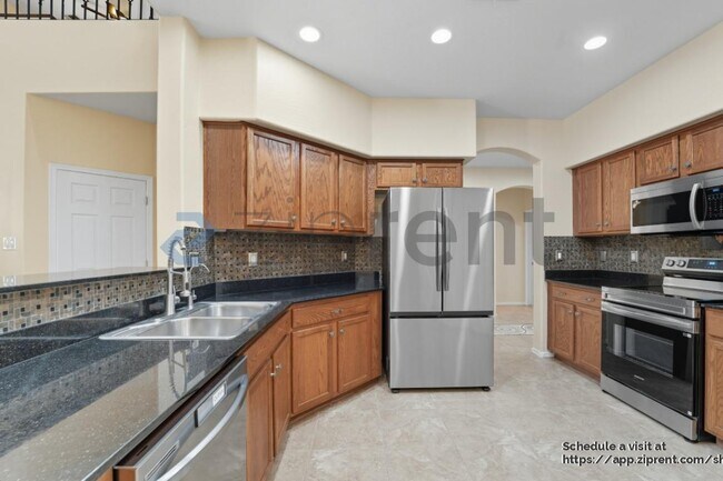 Building Photo - 42723 N 43rd Dr