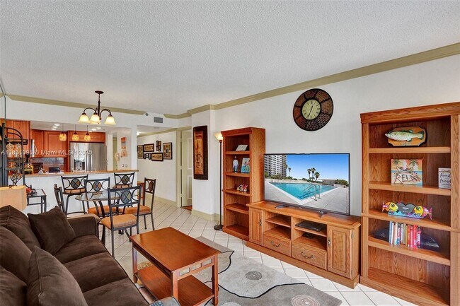 Building Photo - 1201 S Ocean Dr