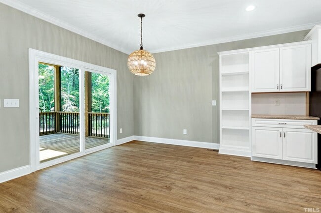 Building Photo - 3627 River Watch Ln
