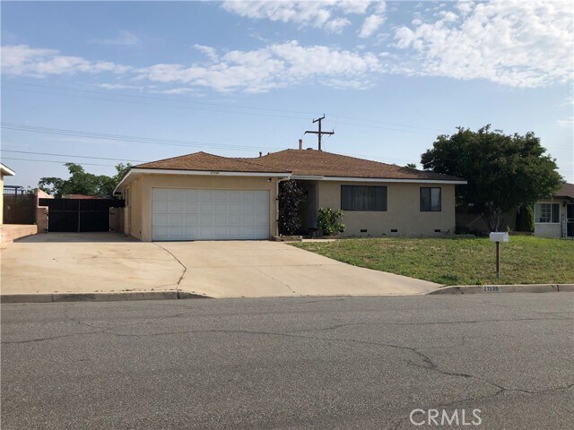 Building Photo - 27239 Crest St