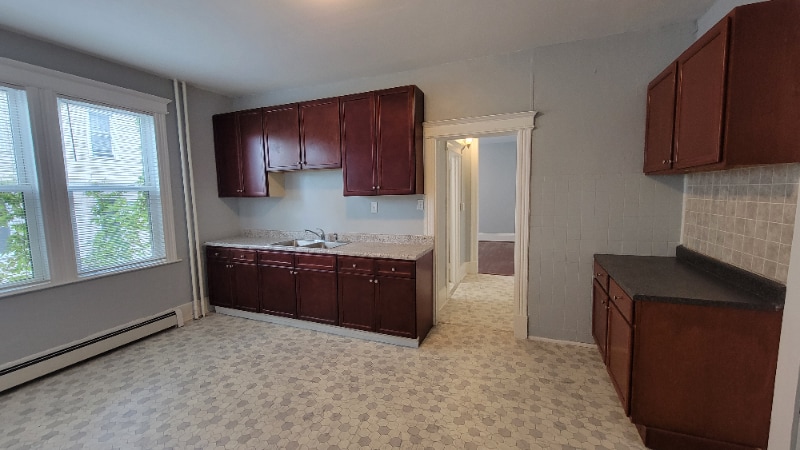 Building Photo - 21-23-23 Ellsworth St