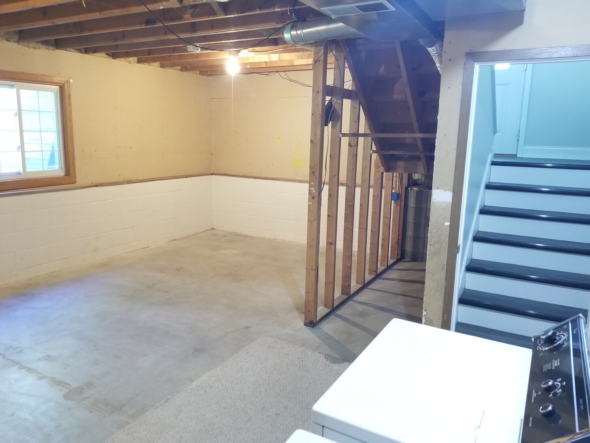 Building Photo - 220 Leighton Dr