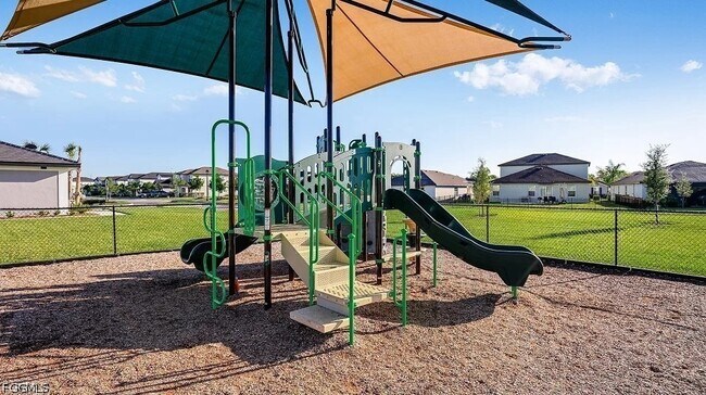 Building Photo - 17216 Cantu Ct