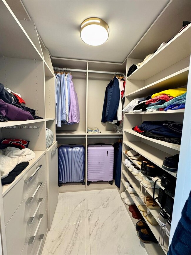 Building Photo - 50 Biscayne Blvd