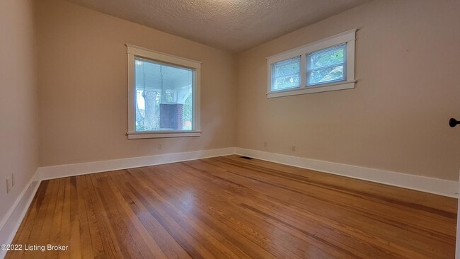 Building Photo - 3812 Taylorsville Rd