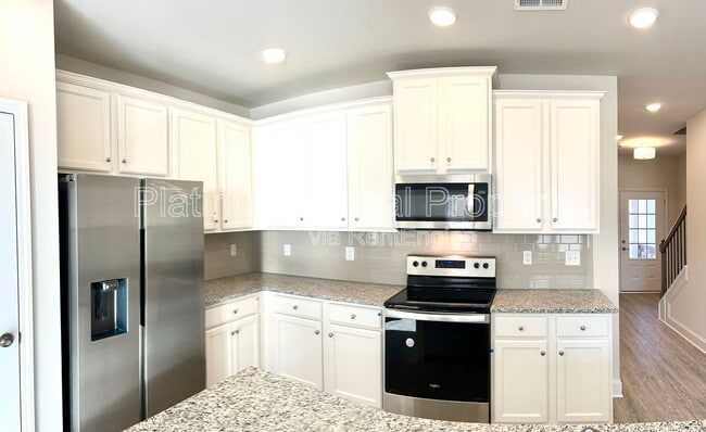 Building Photo - 3452 Sumersbe court