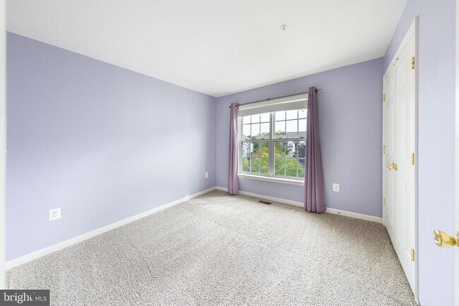 Building Photo - 1605 Potomac Greens Dr