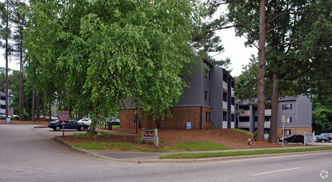 Pine Knoll Apartments Milledgeville