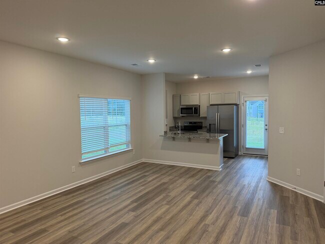Building Photo - 174 Laurinton Farms Rd