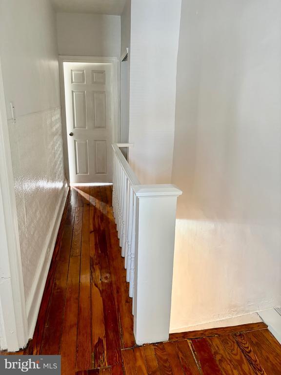 Building Photo - 355 Mercy St