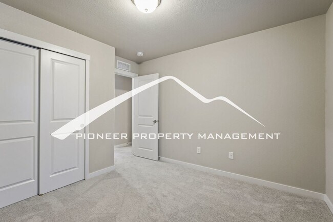 Building Photo - Spacious 4-Bedroom Home with Newly Finished Basement Near COS Airport, Fort Carson & Peterson SFB