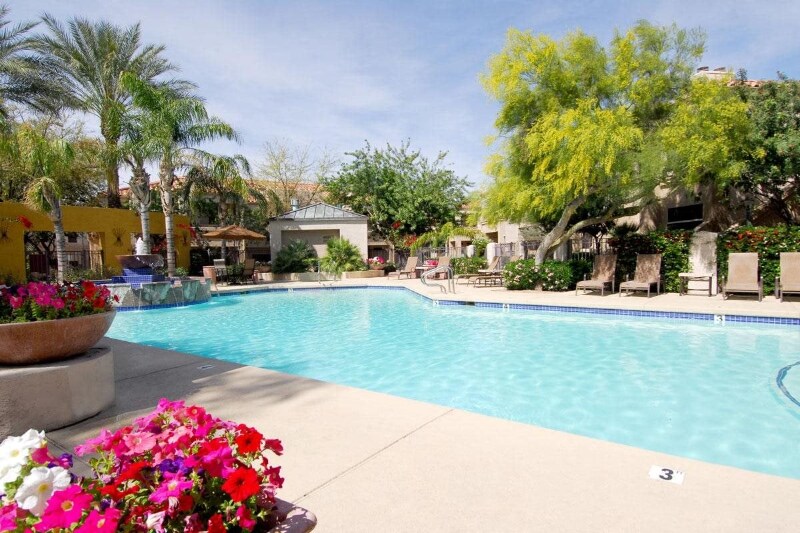 Building Photo - 11375 E Sahuaro Dr