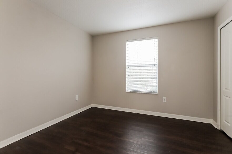 Building Photo - 10611 Summer Azure Dr