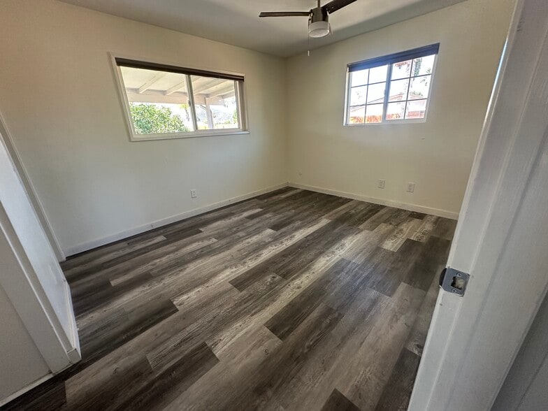 Building Photo - 9230 Pine Valley Dr