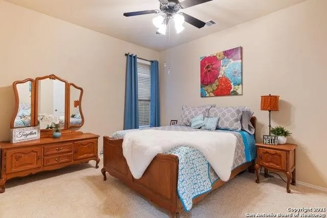 Building Photo - 8415 Spicewood Bend