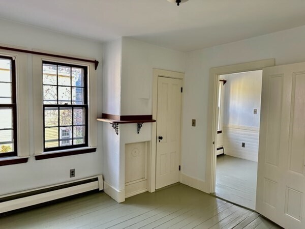 Building Photo - 20 Putnam St