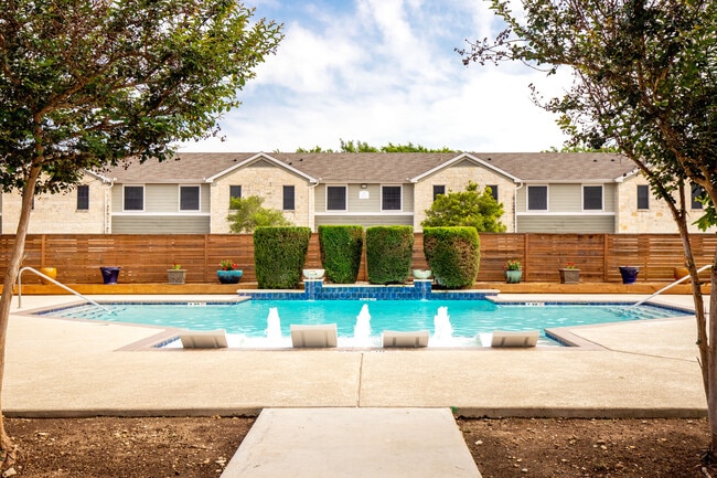Building Photo - Stone Ranch Townhomes