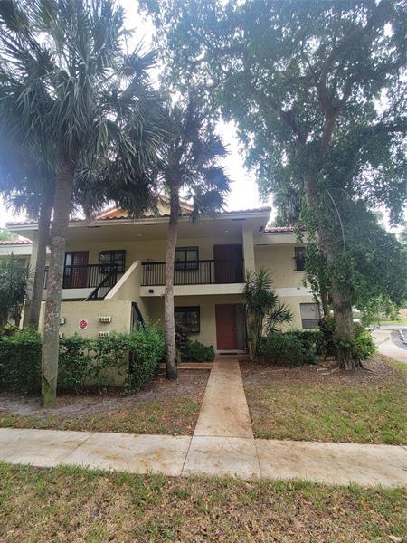 Building Photo - 2446 NW 49th Terrace