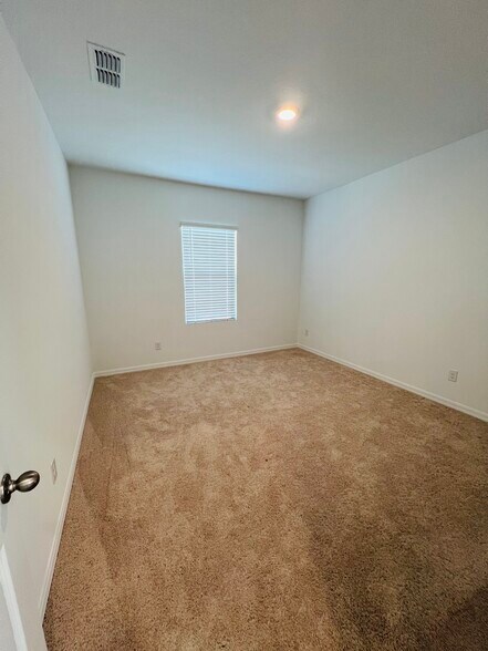 Bedroom 1 - 3011 Prospect Trl