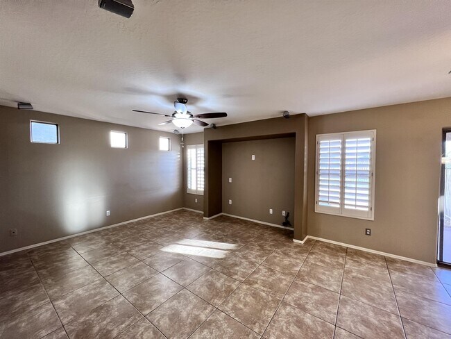 Building Photo - 4751 E Preserve Way