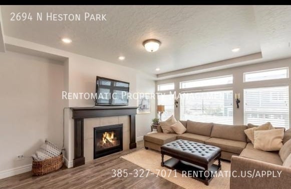 Building Photo - 2694 N Heston Park