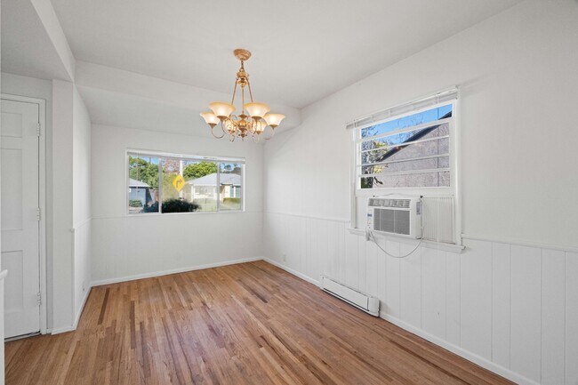 Building Photo - 13218 Lake St