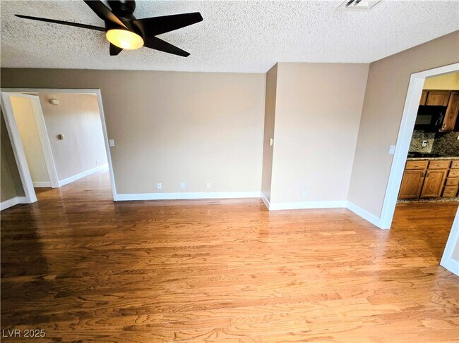 Building Photo - 3159 Tonyram Cir