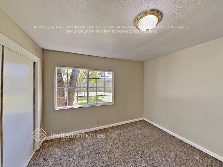 Building Photo - 4640 Plantation Dr