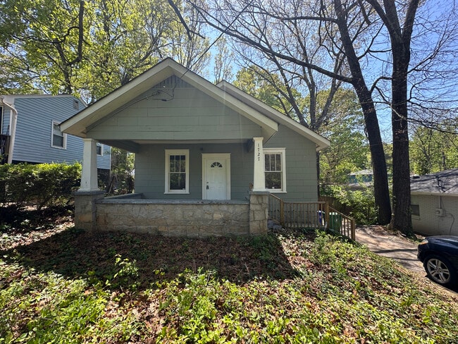 Building Photo - 1727 Pennington Pl SE