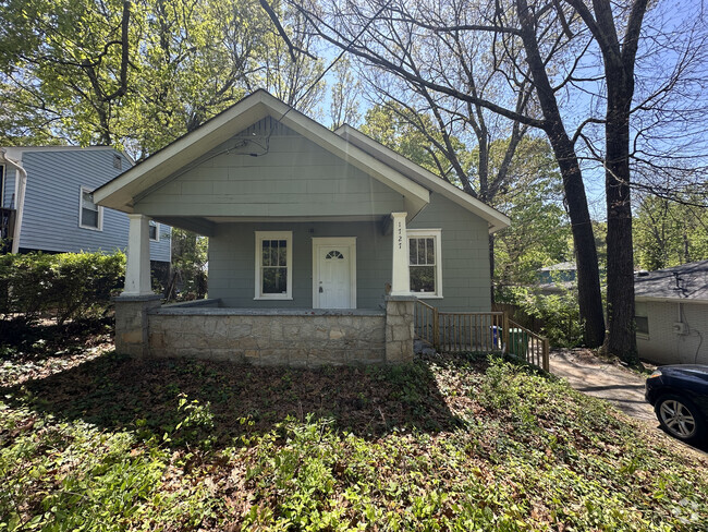 Building Photo - 1727 Pennington Pl SE