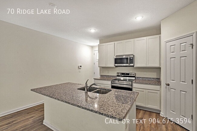 Building Photo - 70 Ridge Lake Rd