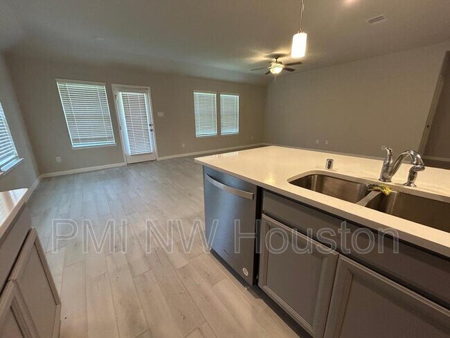 Building Photo - 1130 Muscadine Hollow Ln