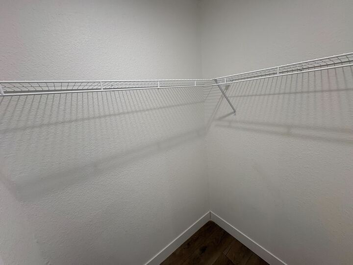 Building Photo - 2060 N Center St