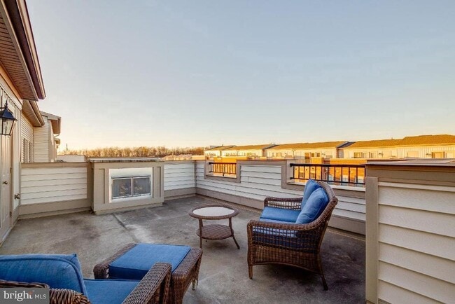 Building Photo - 42253 Marble Cyn Ter