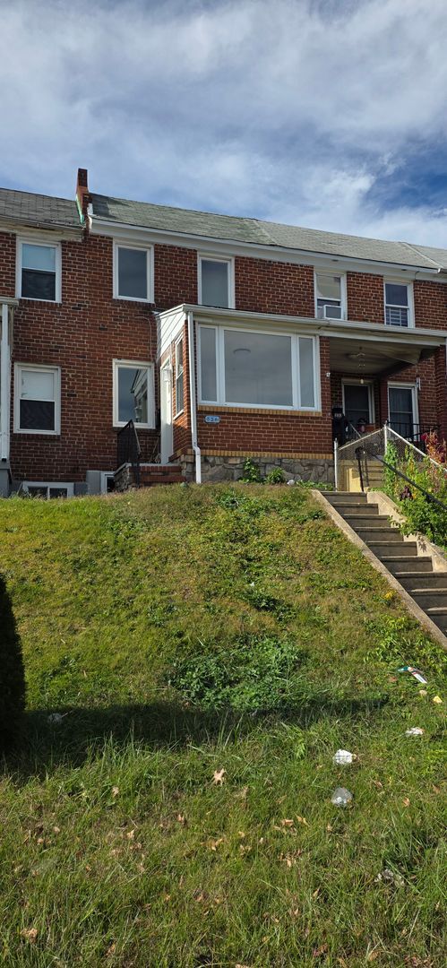 Building Photo - Modernized 2 Bedroom Rowhome in Baltimore