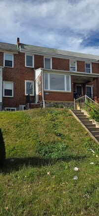 Building Photo - Modernized 2 Bedroom Rowhome in Baltimore
