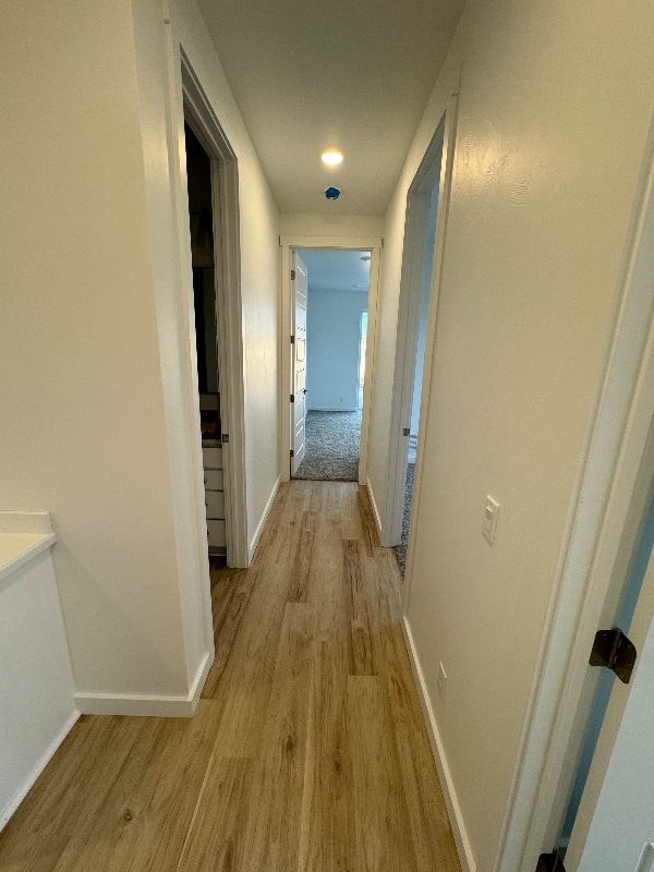 Building Photo - 226 Kinross Ct