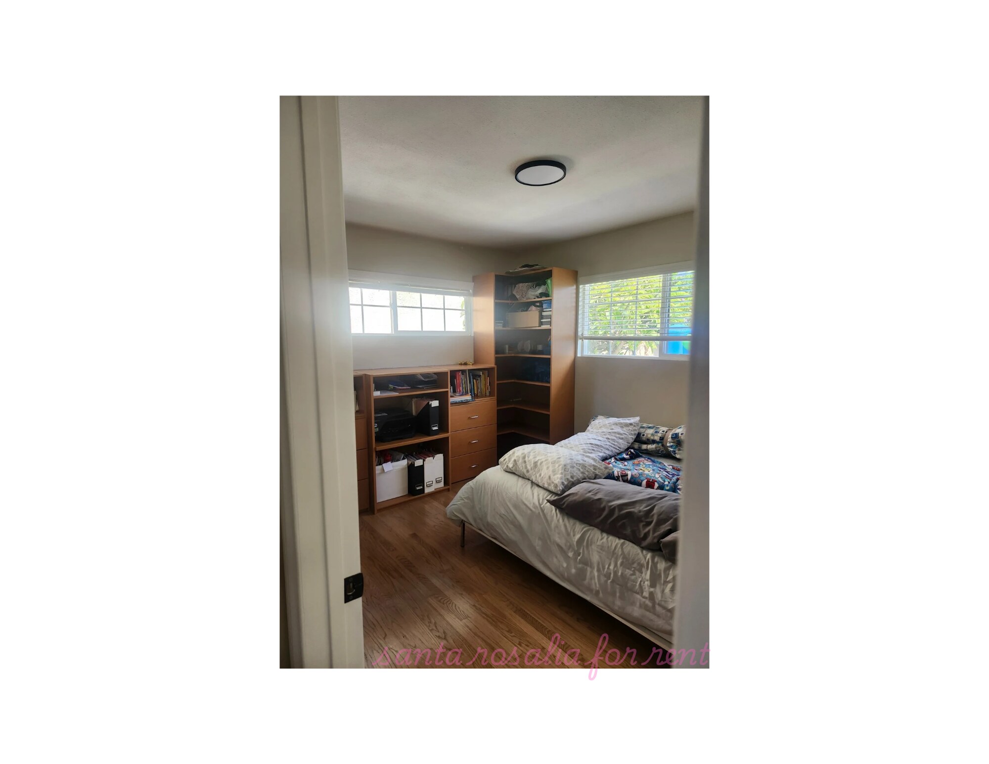 Room 2: build in murphy bed. Pictures are examples only. Decorations and furniture not include - 12332 Santa Rosalia St