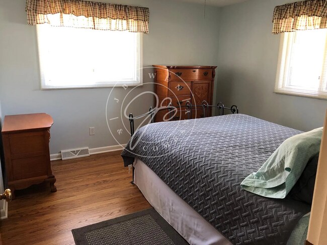 Building Photo - Beautiful 4-Bedroom Home in Lincoln Wood –...