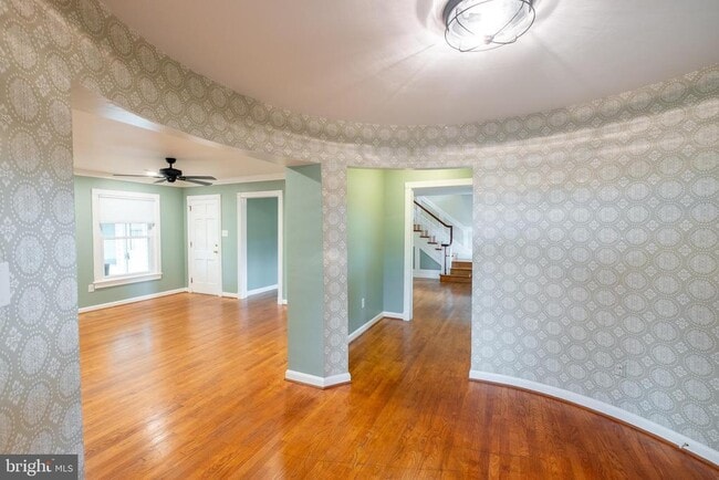 Building Photo - 12475 Rock Point Rd