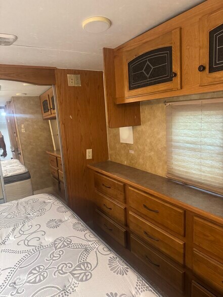 Includes Bed - 11321 SW 246th St