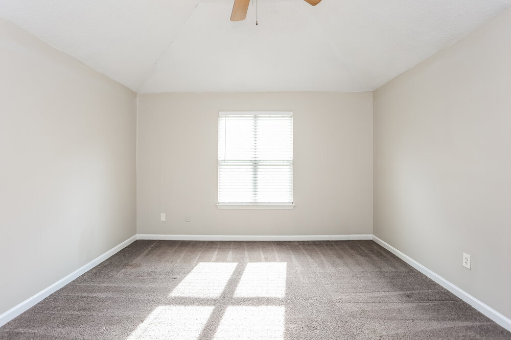 Building Photo - 359 Tait Rd