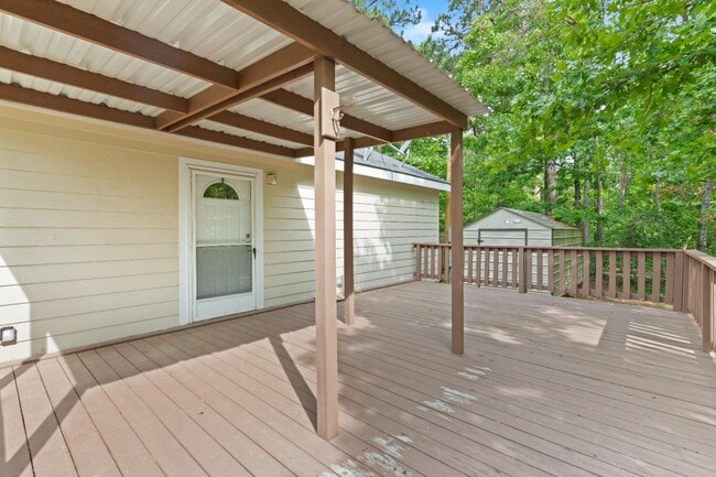 Building Photo - 11784 FM Rd 16