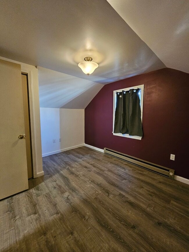 Building Photo - 923 Rohrerstown Rd