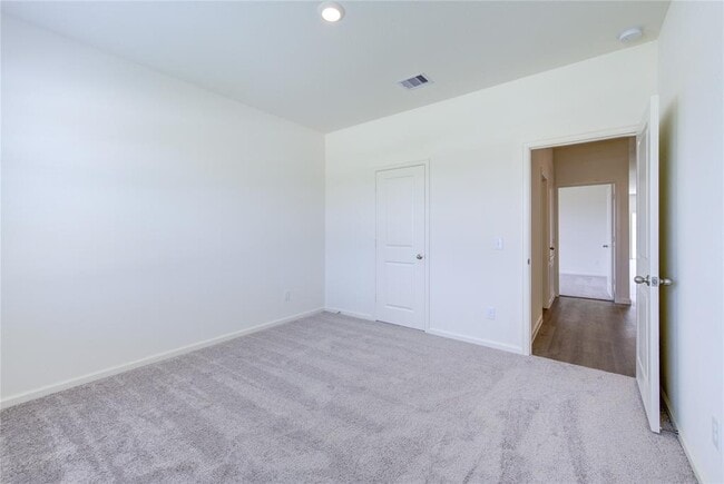 Building Photo - 5903 Grantgrala Dr