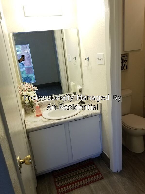 Building Photo - 3580 S M L King Jr Pkwy