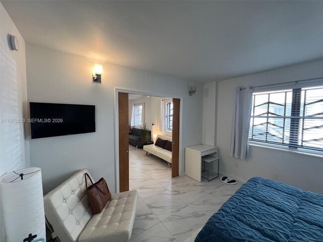 Building Photo - 1390 Ocean Dr